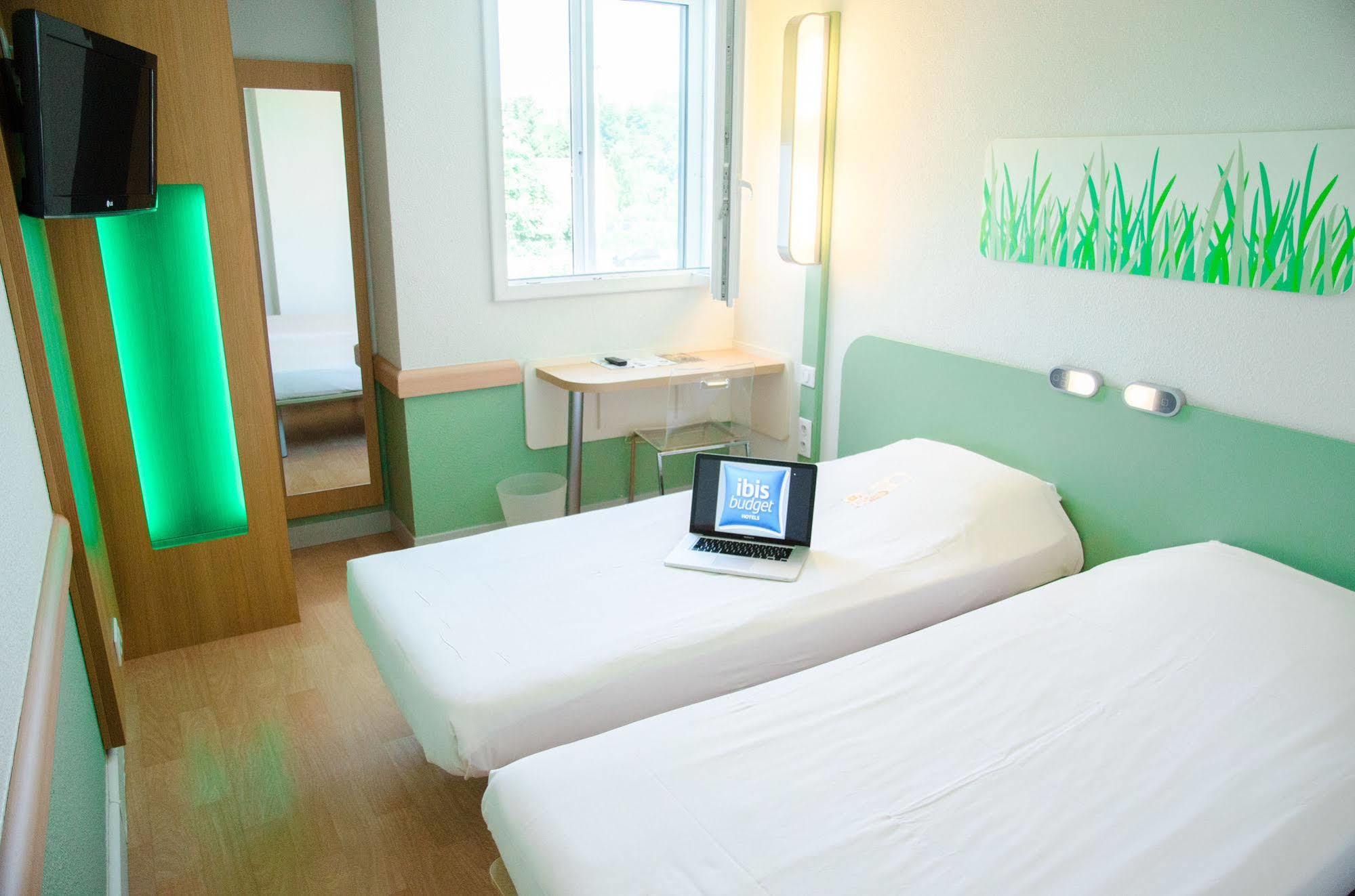 ibis budget Aeroport le Bourget Garonor Le Blanc-Mesnil Eksteriør billede
