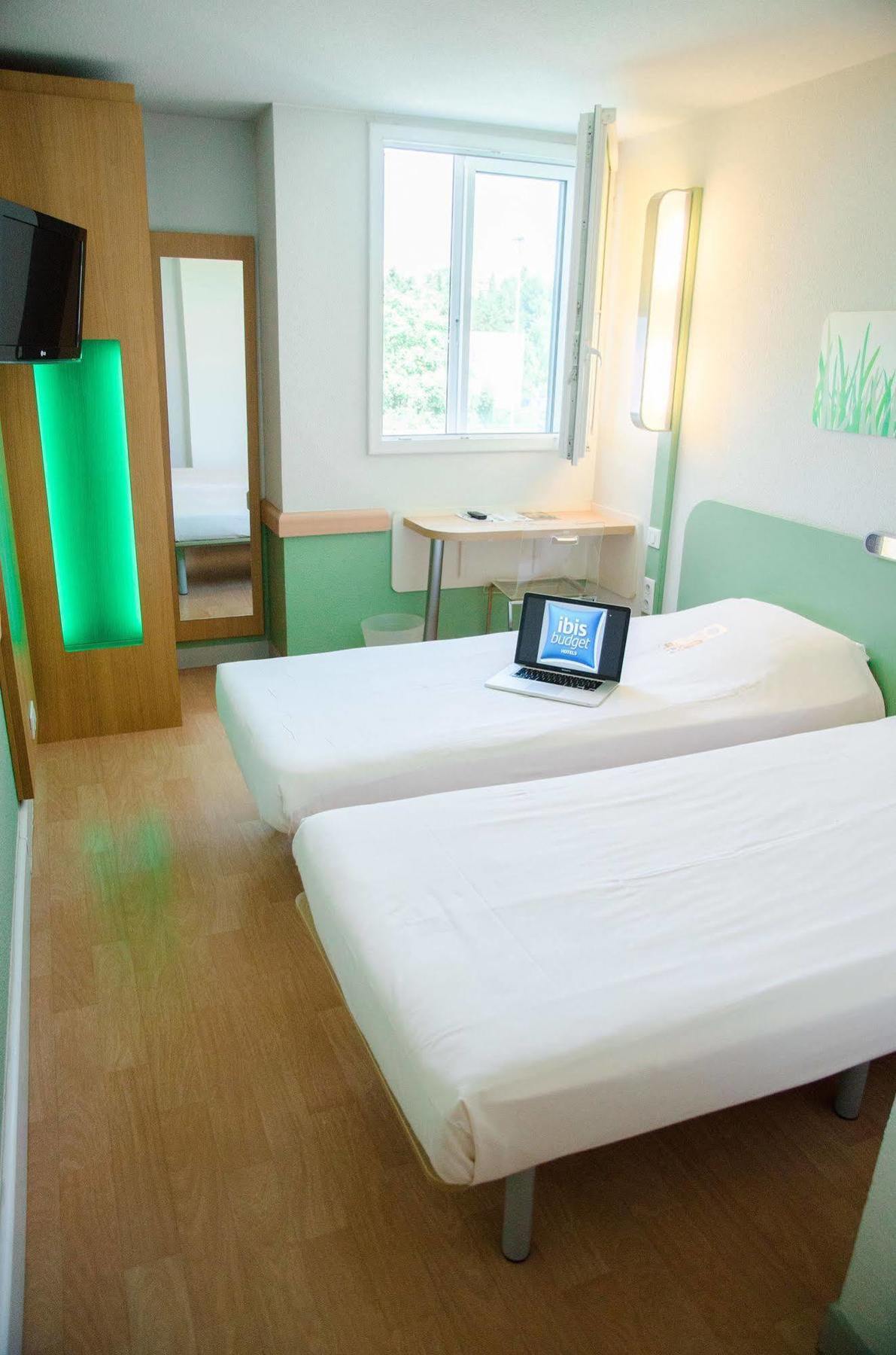 ibis budget Aeroport le Bourget Garonor Le Blanc-Mesnil Eksteriør billede
