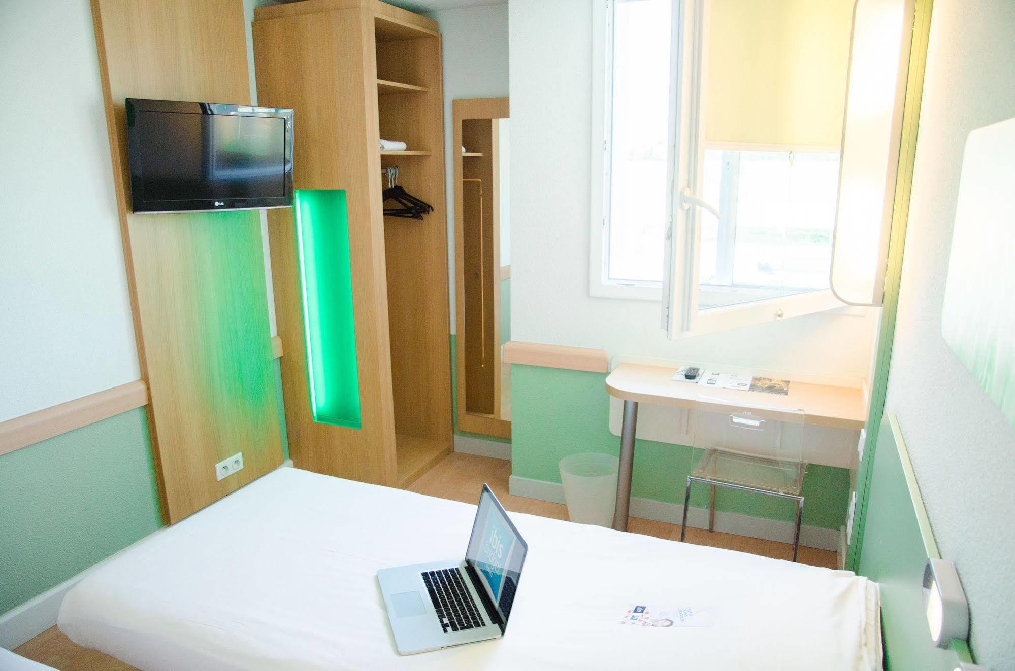ibis budget Aeroport le Bourget Garonor Le Blanc-Mesnil Eksteriør billede